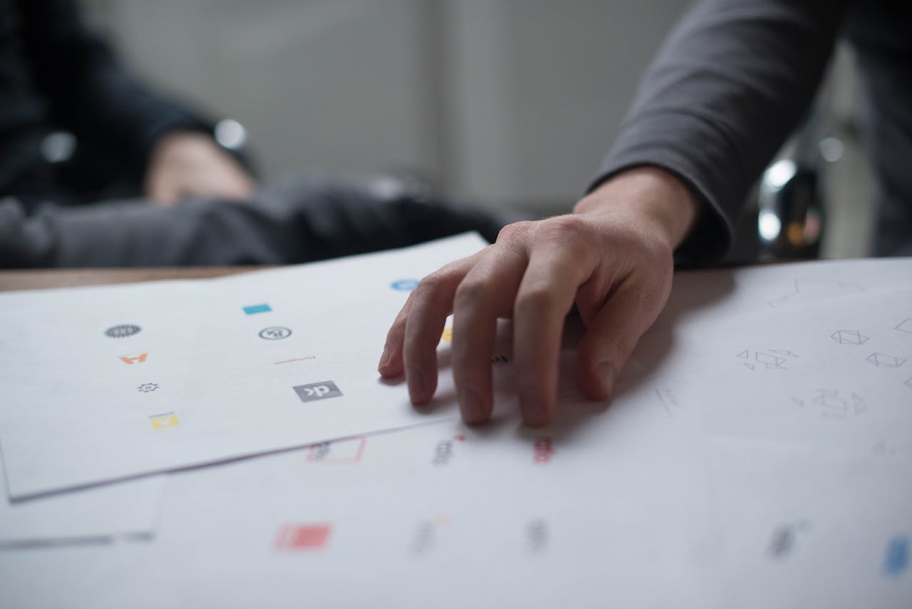 Crafting Effective Corporate Branding Solutions