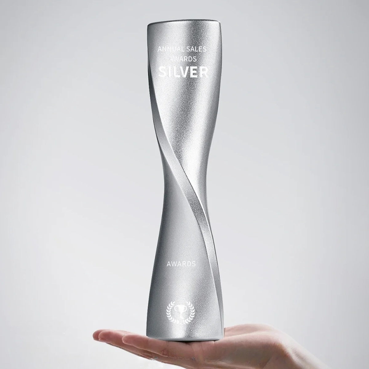 (全定製) 扭轉乾坤獎杯- 磨砂金屬+激光雕刻 (企業頒獎首選)