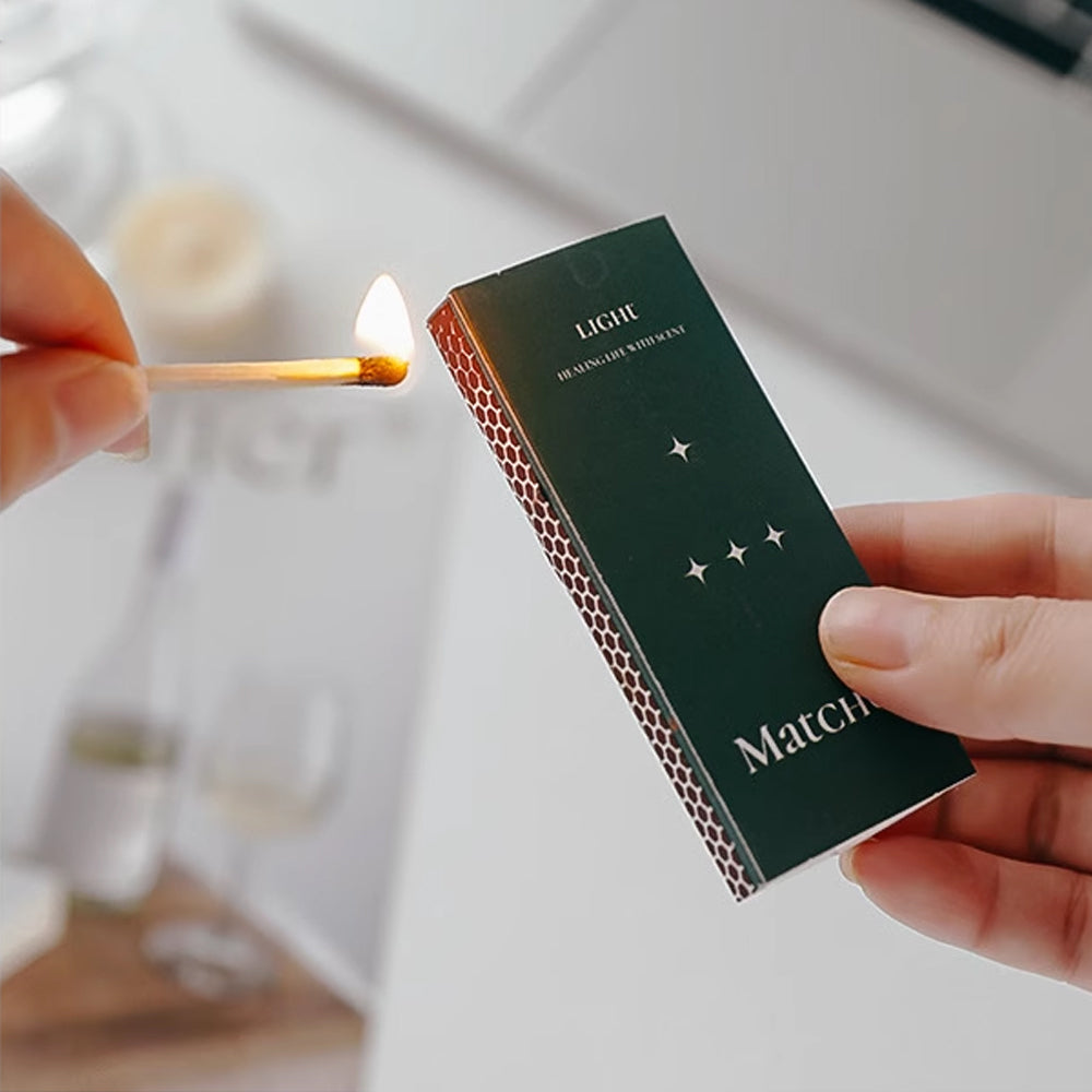 Christmas Rotating Candle Holder Petite Aroma Gift Box | 旋轉走馬燈燭臺香薰茶燭聖誕禮盒 BG30-30