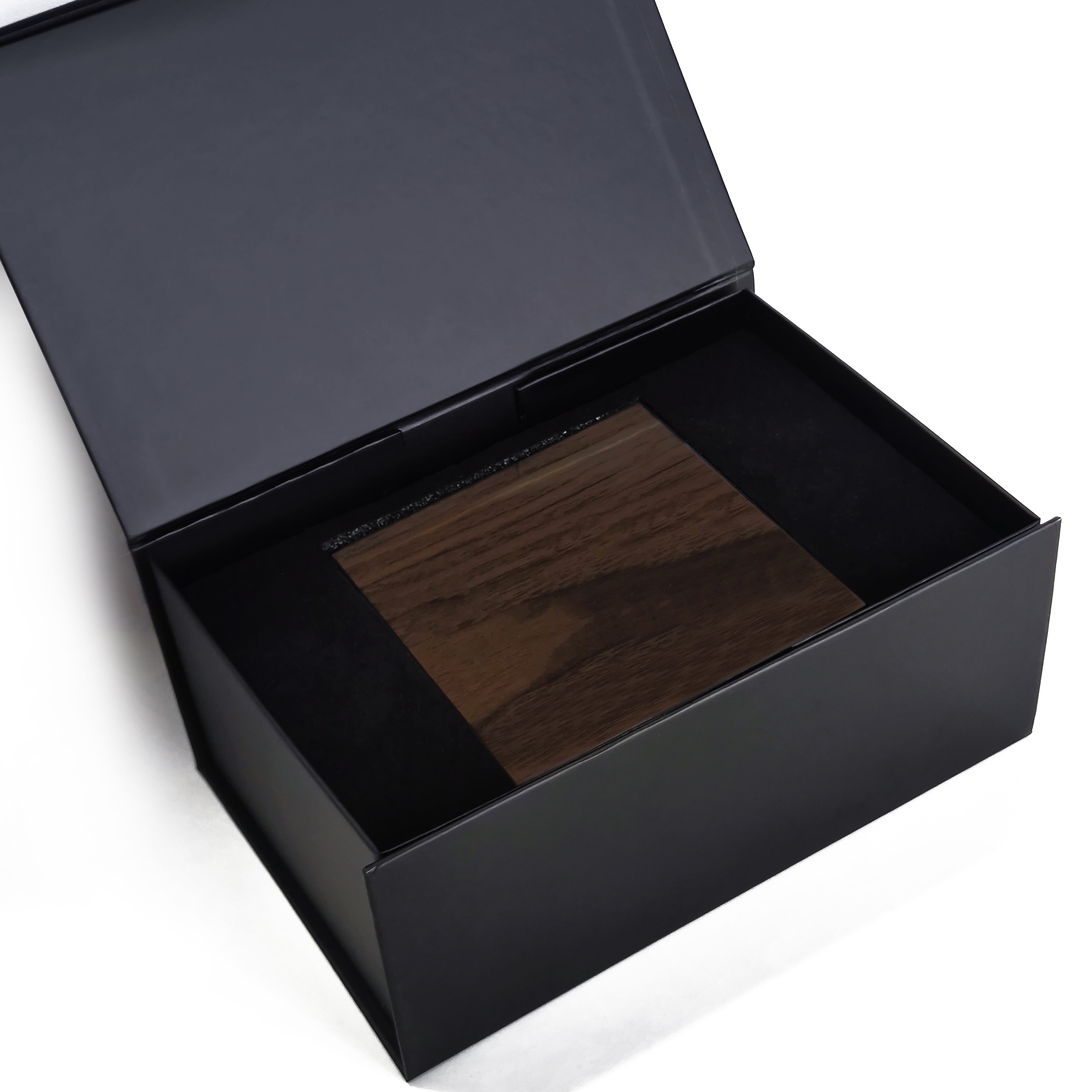 Luxury Cigar Humidor Set