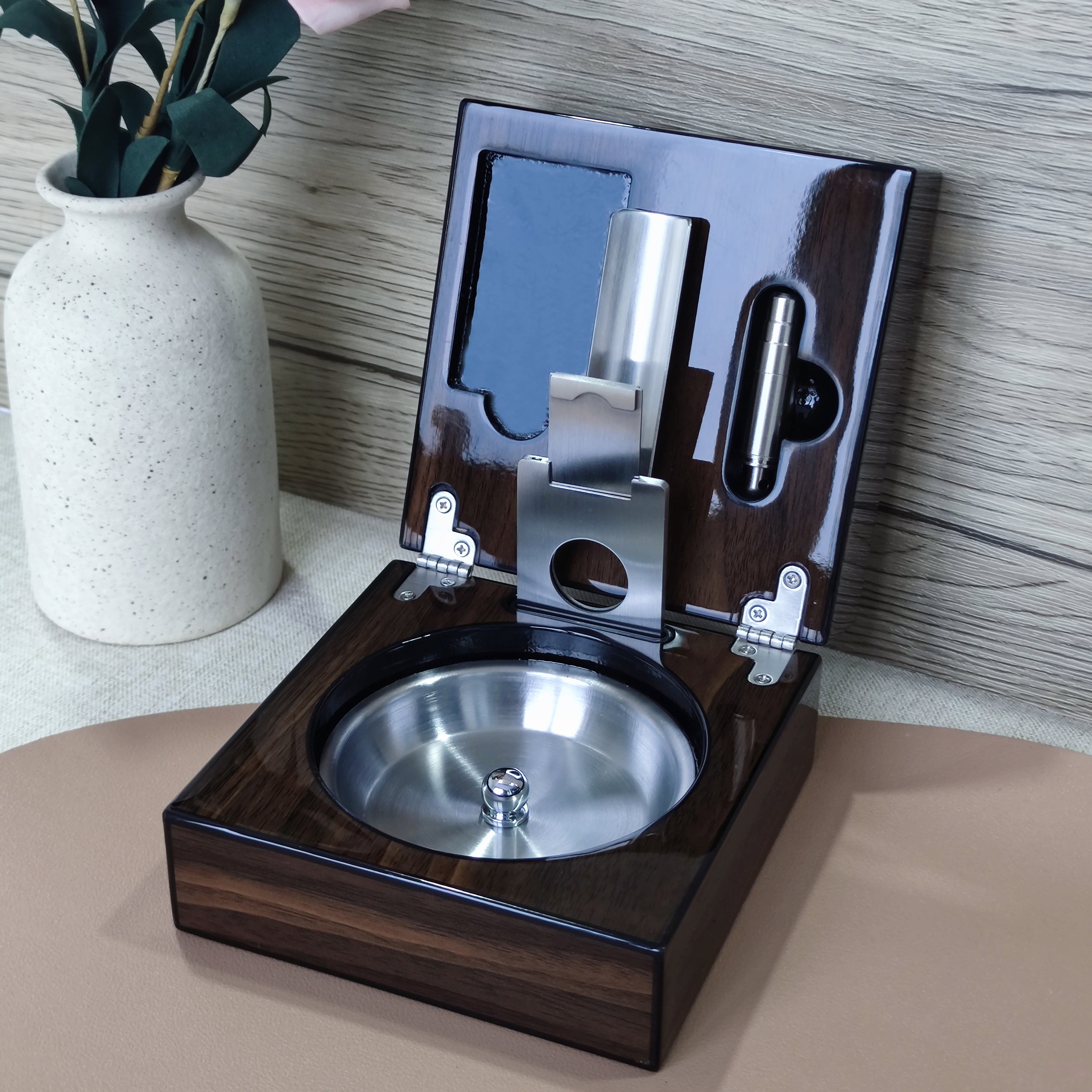 Luxury Cigar Humidor Set