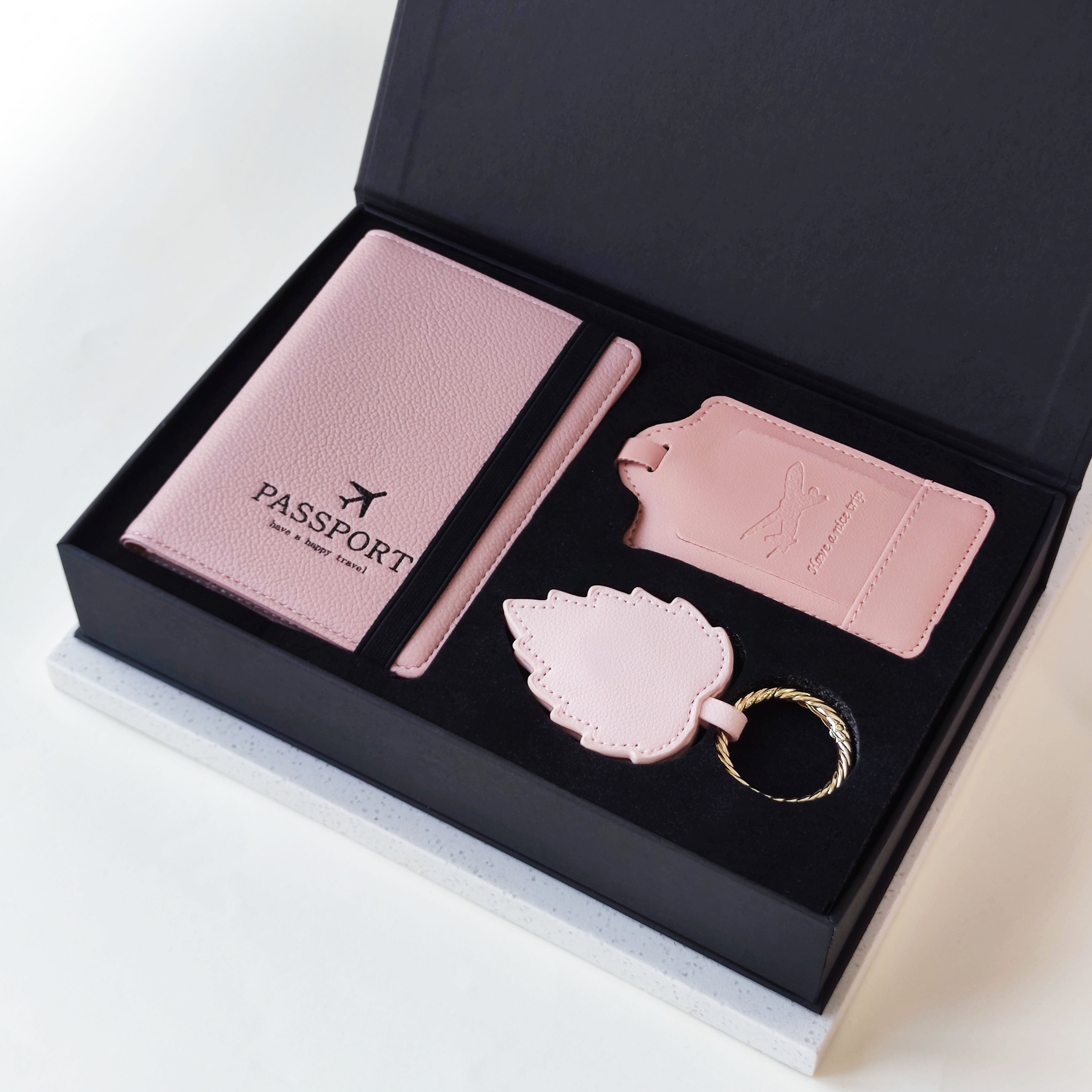 Pink travel companion set
