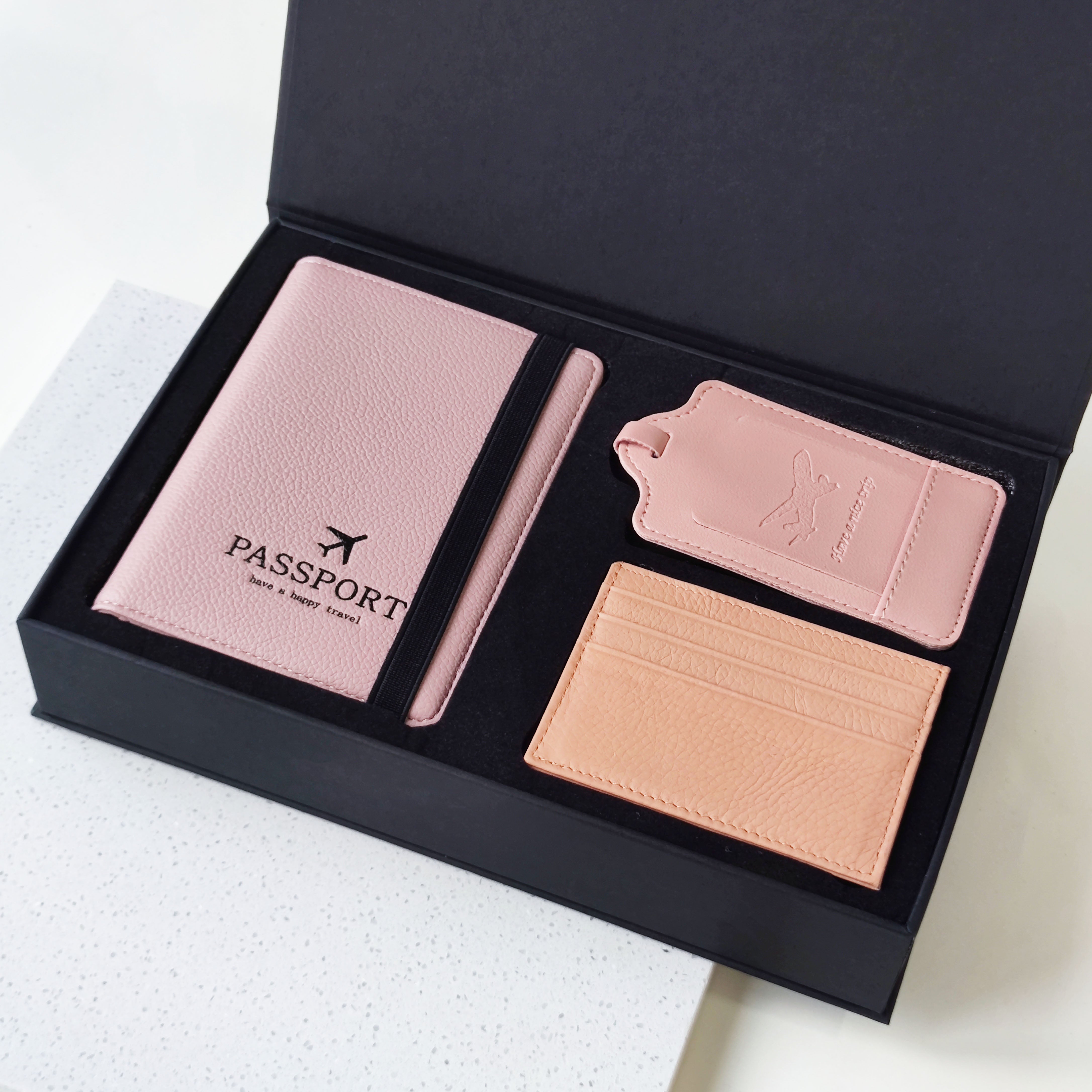 Pink travel companion set