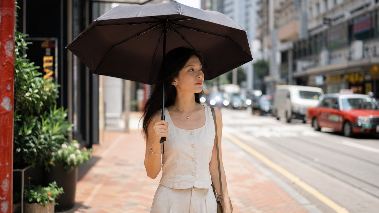 抗老的最強武器,可能不是你枱面那支精華液——談談「硬防曬」的重要性