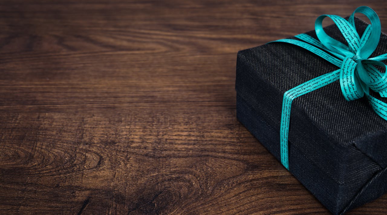 A Guide for Corporate Gift Policy You Should Know