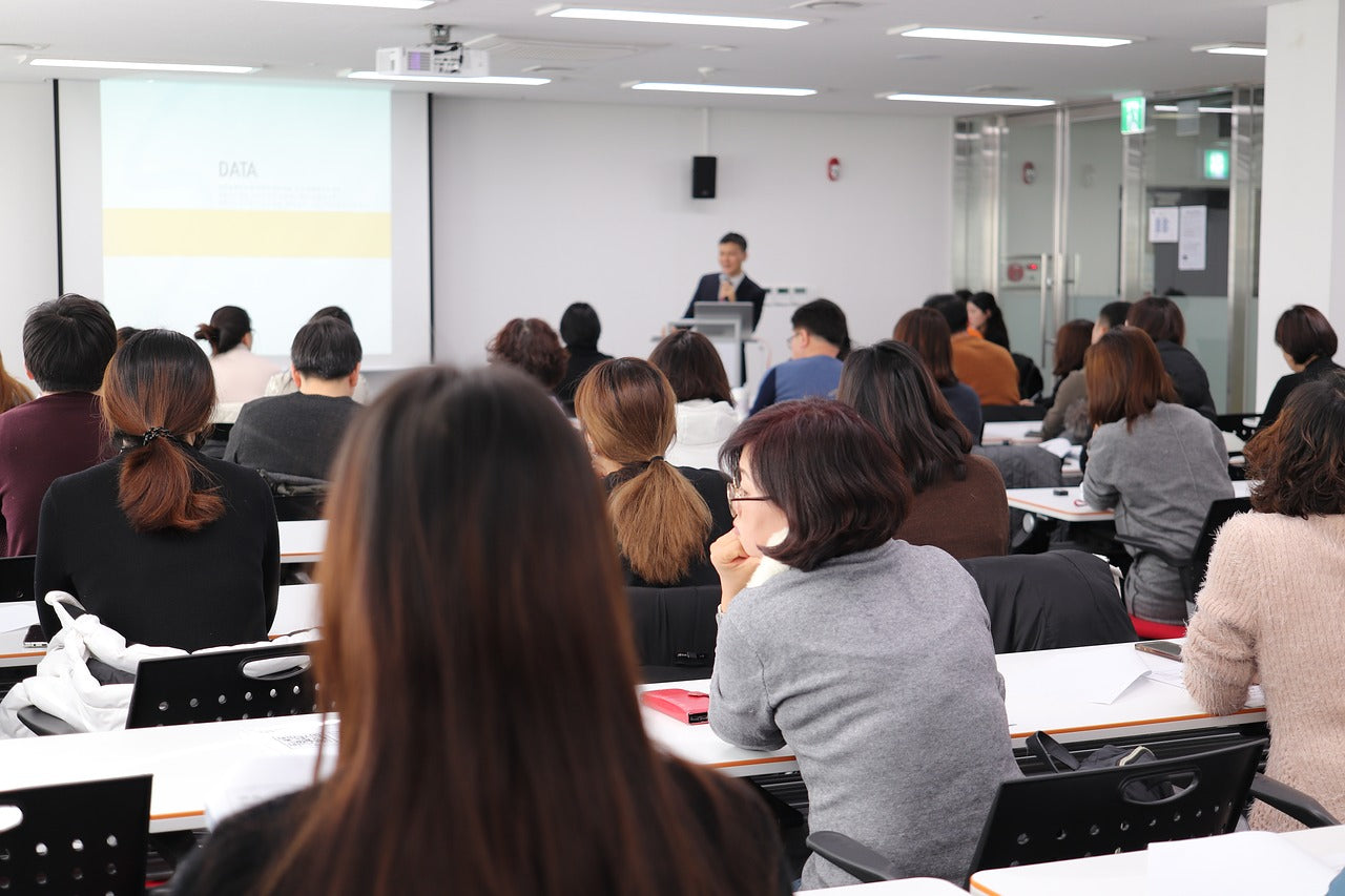 Why You Should Hold A Workshop For Workers/Employees And What To Prepare?