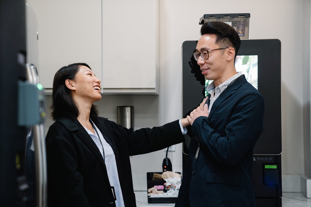 Employee Wellness Programs: Definition, Examples, and How to Build Them