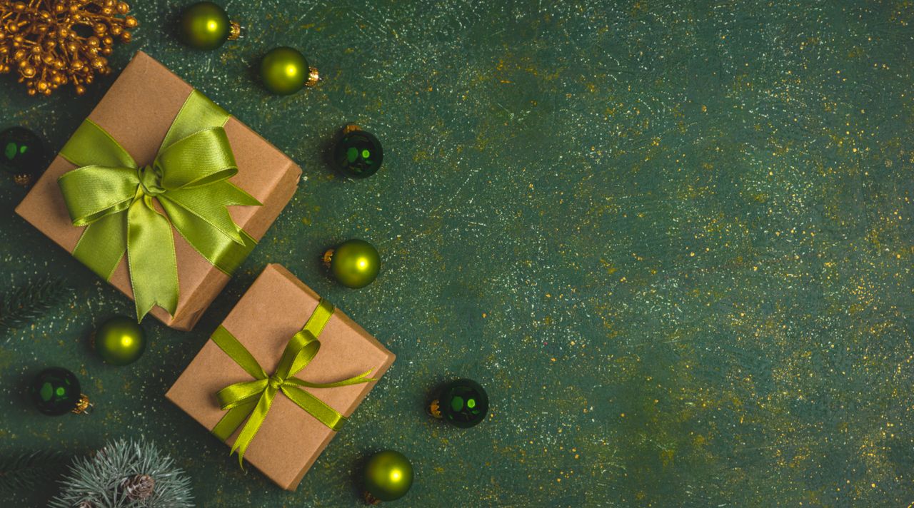 How to Choose High-Quality Custom Gifts for Festive Seasons