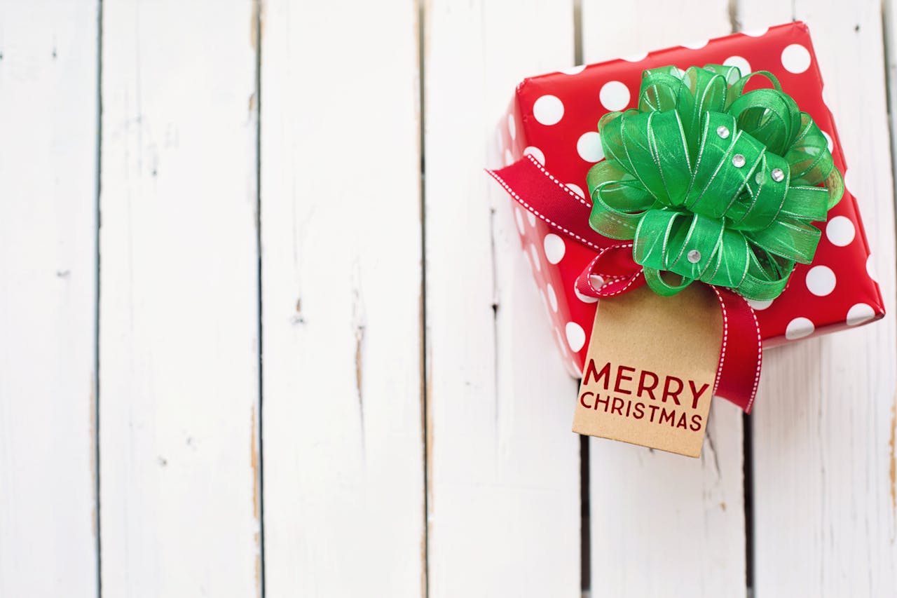 Why Custom Gifts Are the Most Meaningful Presents You Can Give This Christmas