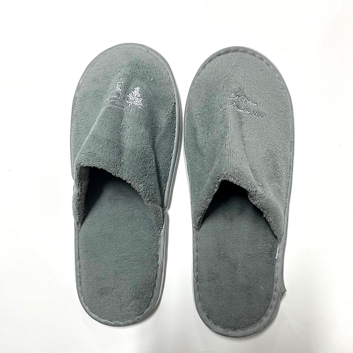 [Case Studies]   slippers