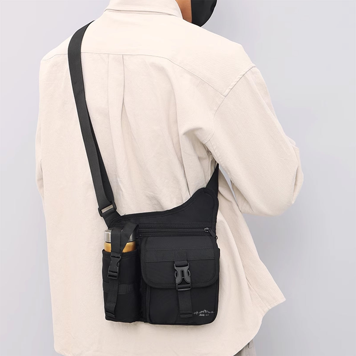 Outdoor Shoulder Crossbody Bag | 新款戶外單肩斜跨包 多功能防水休閒旅遊袋