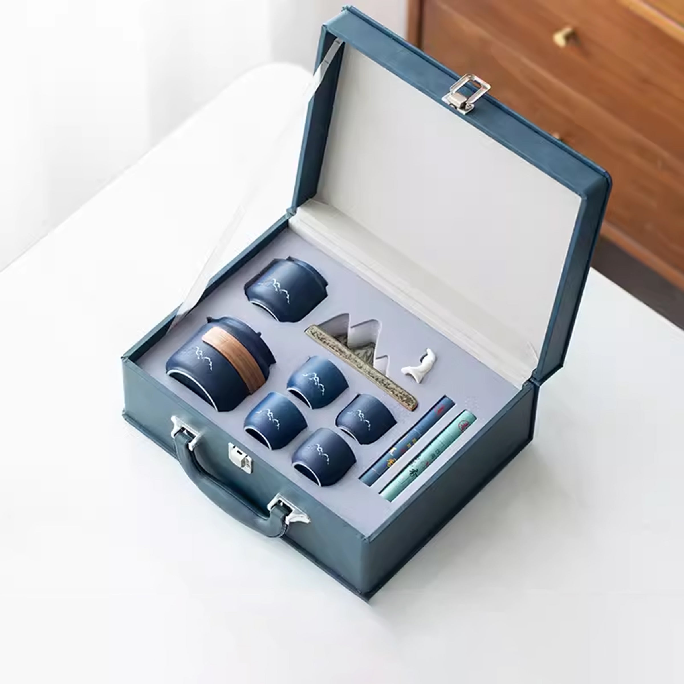 Corporate Holiday Gift Box | 高檔中秋禮品定製 實用文創企業伴手禮