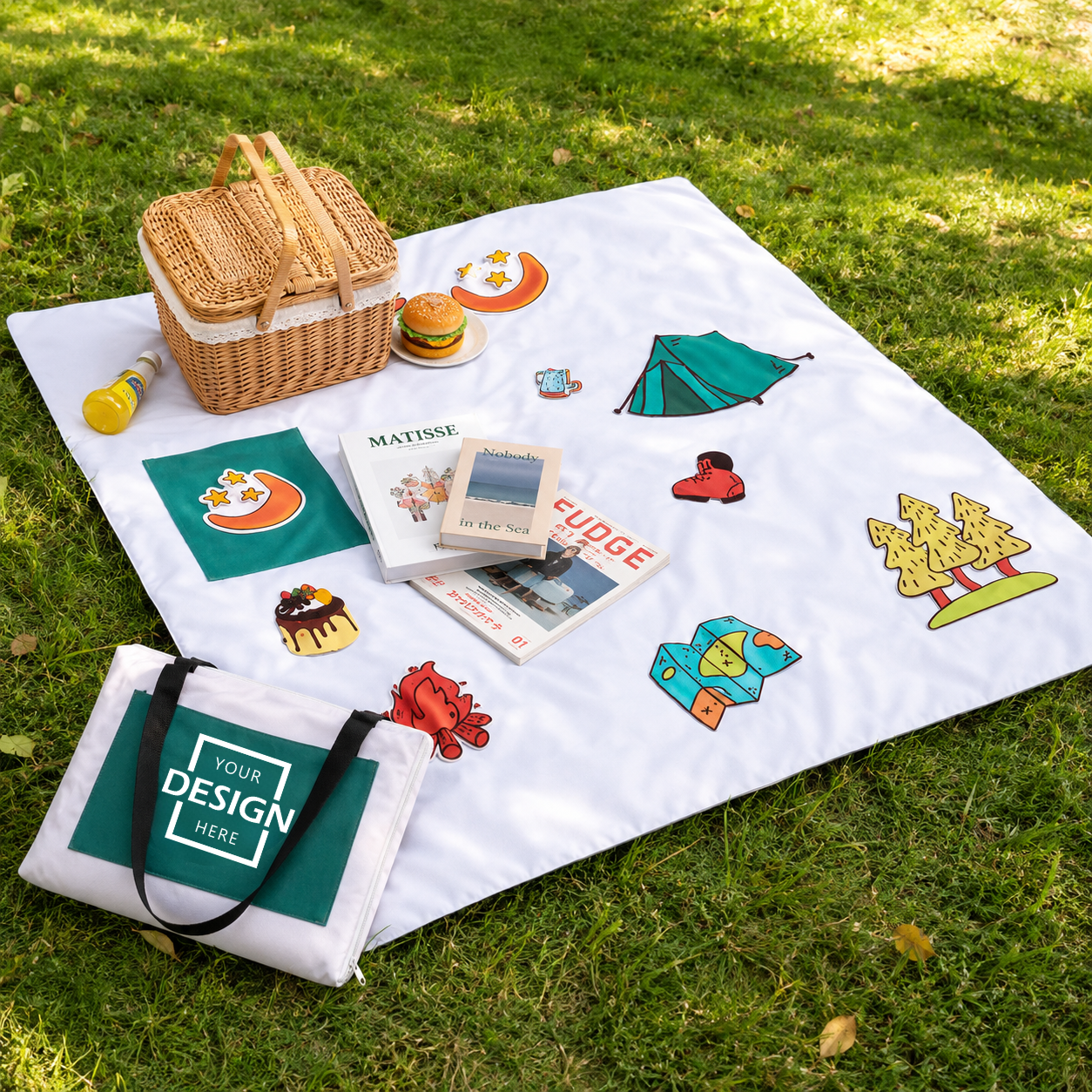 Customized 2-in-1 Folding Backpack Picnic Mat Outdoor Travel Portable Folding Cushion  | 二合一摺疊手提袋野餐墊 戶外旅行便携野餐墊