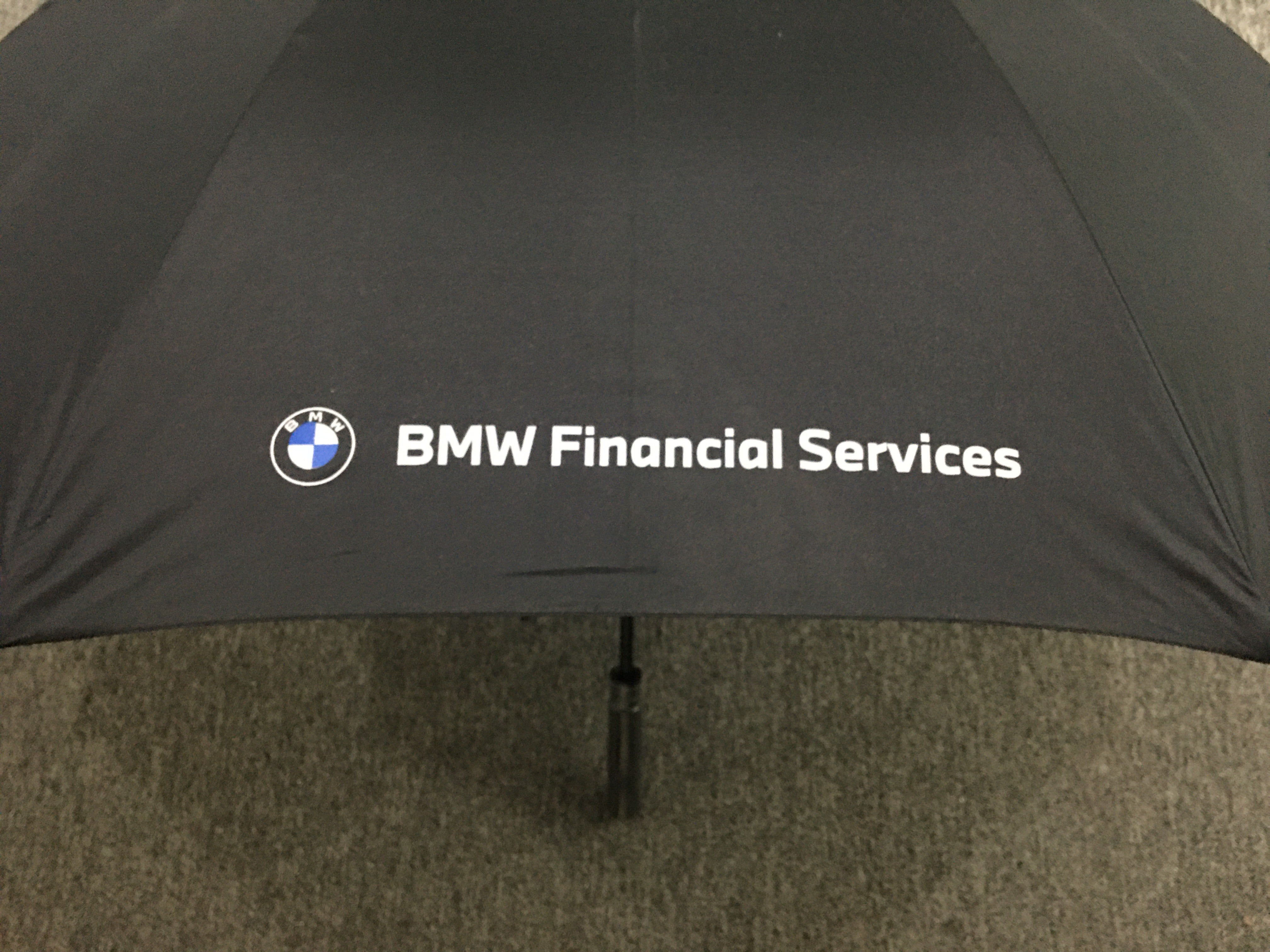 [Case Studies]BMW | 雨傘