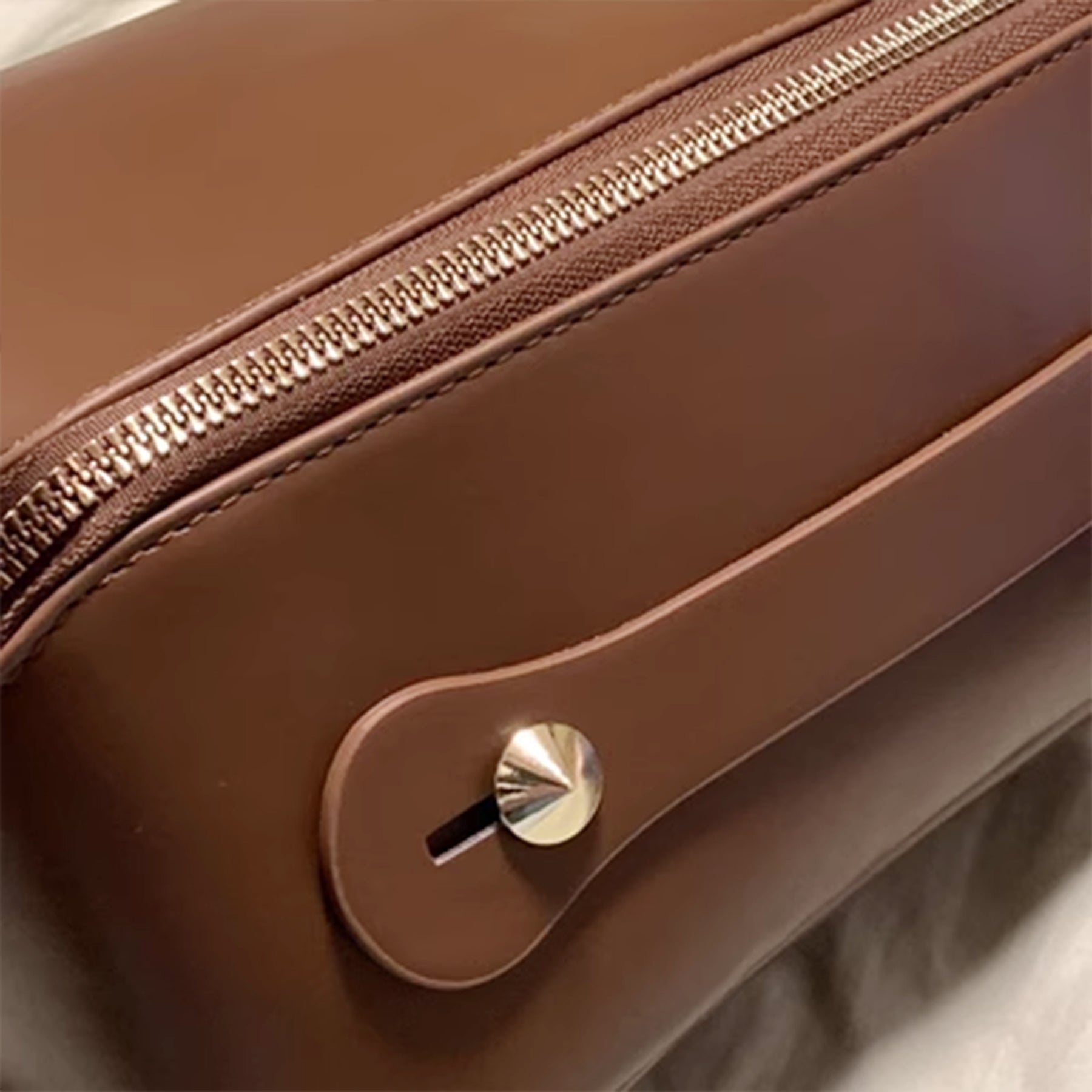 Customized Storage Bag | 質感定製企業logo化妝包 洗漱收納袋