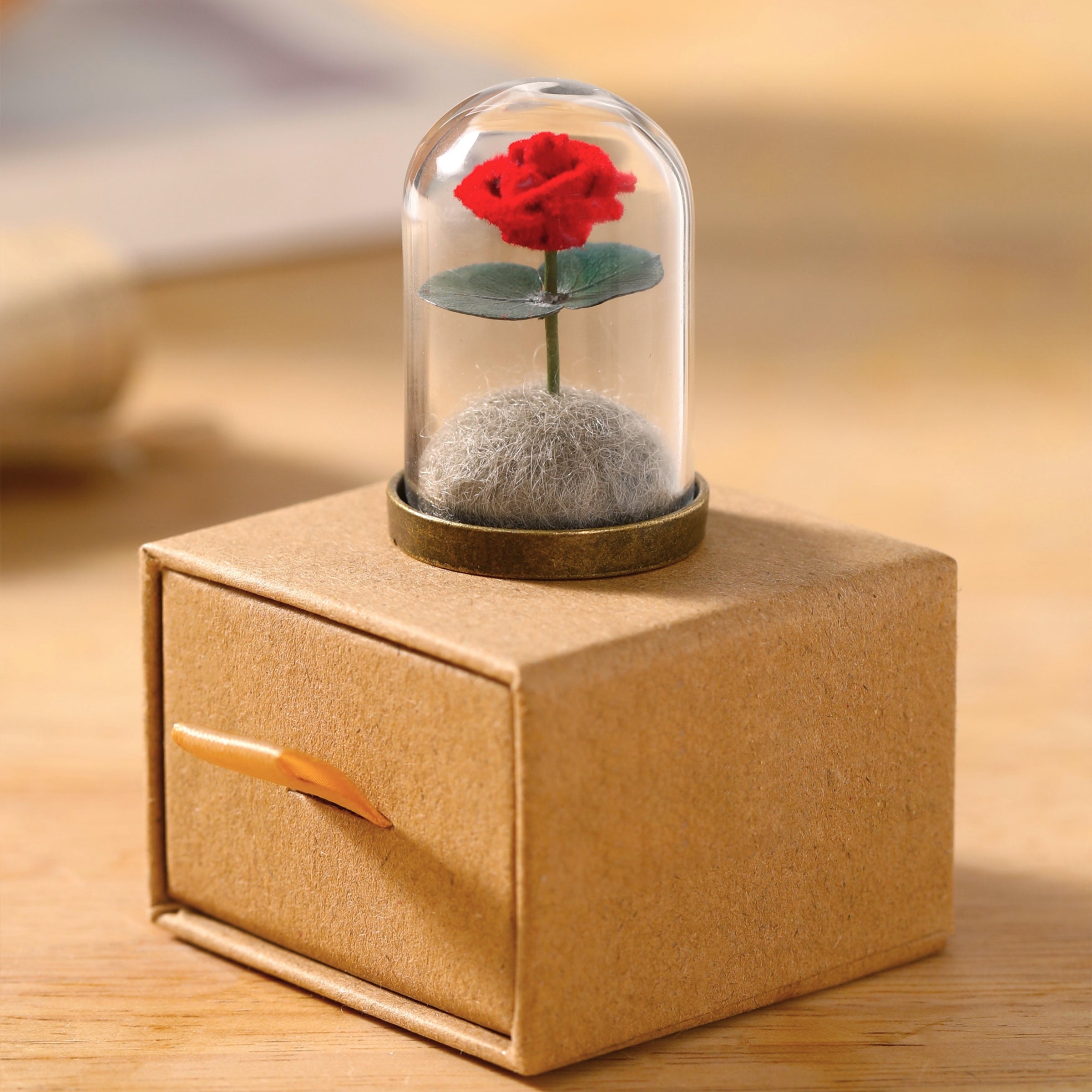 Creative Valentine's Day Gifts | 情人節心意禮物 雕刻愛心小王子玫瑰花擺件