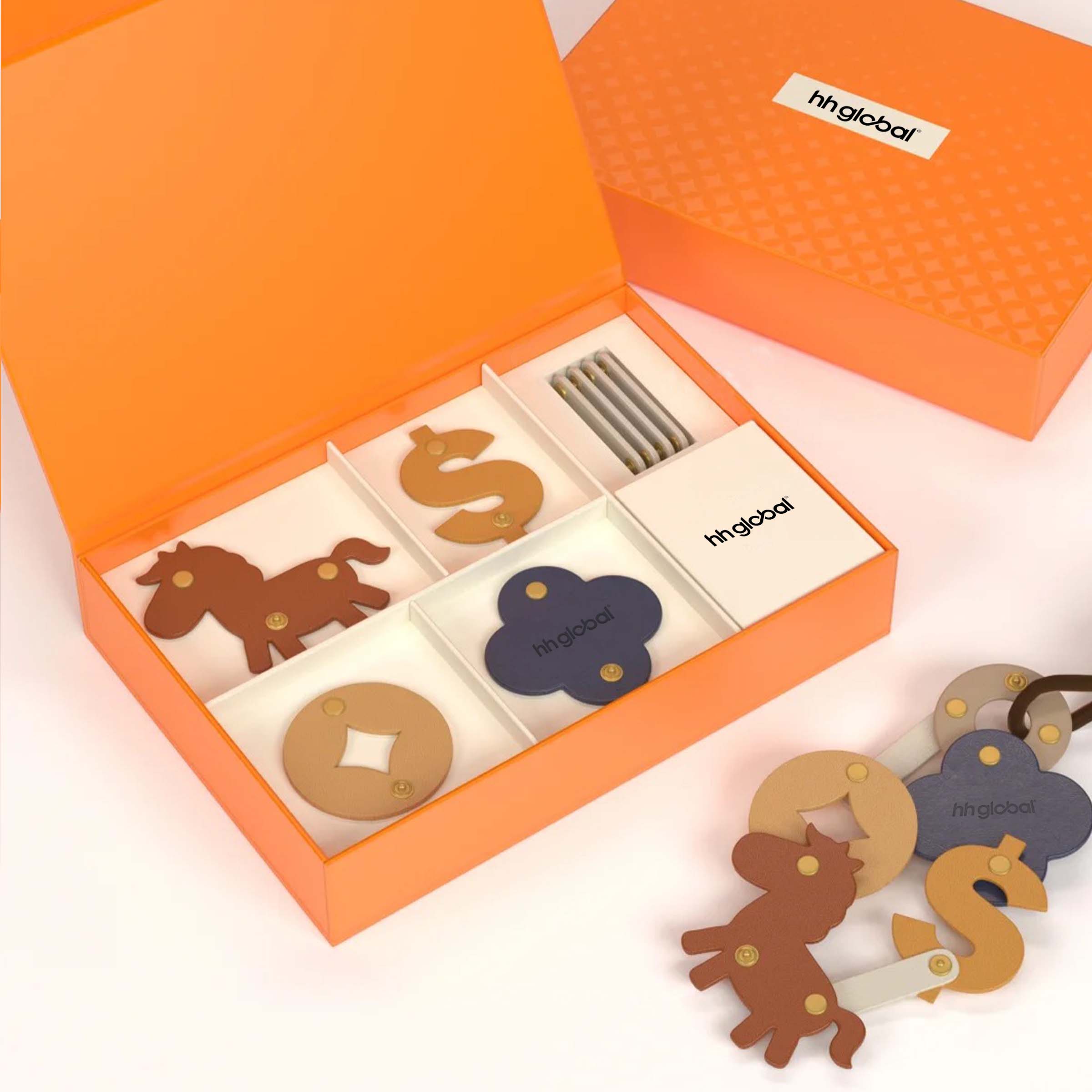 Customized New Year Pendant Gift Set | 新年马年全訂製皮質挂件禮盒