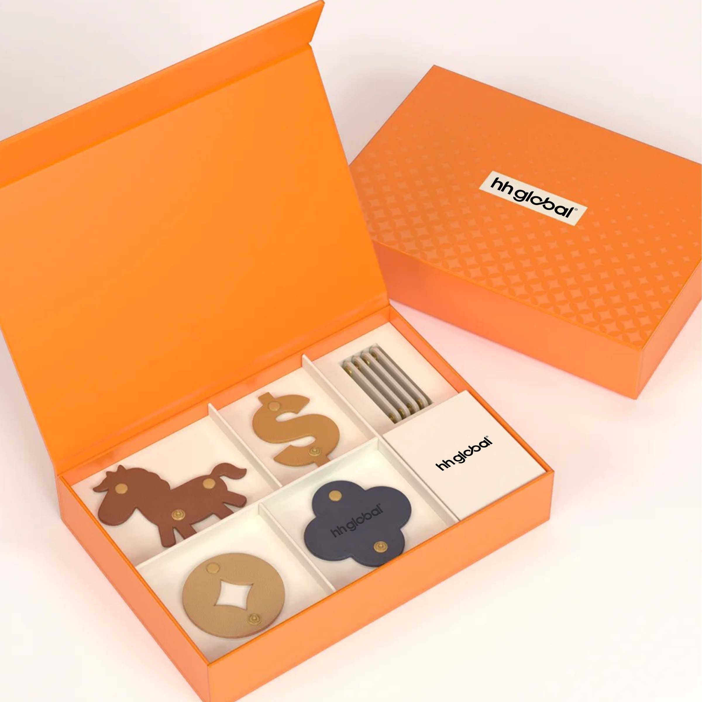 Customized New Year Pendant Gift Set | 新年马年全訂製皮質挂件禮盒