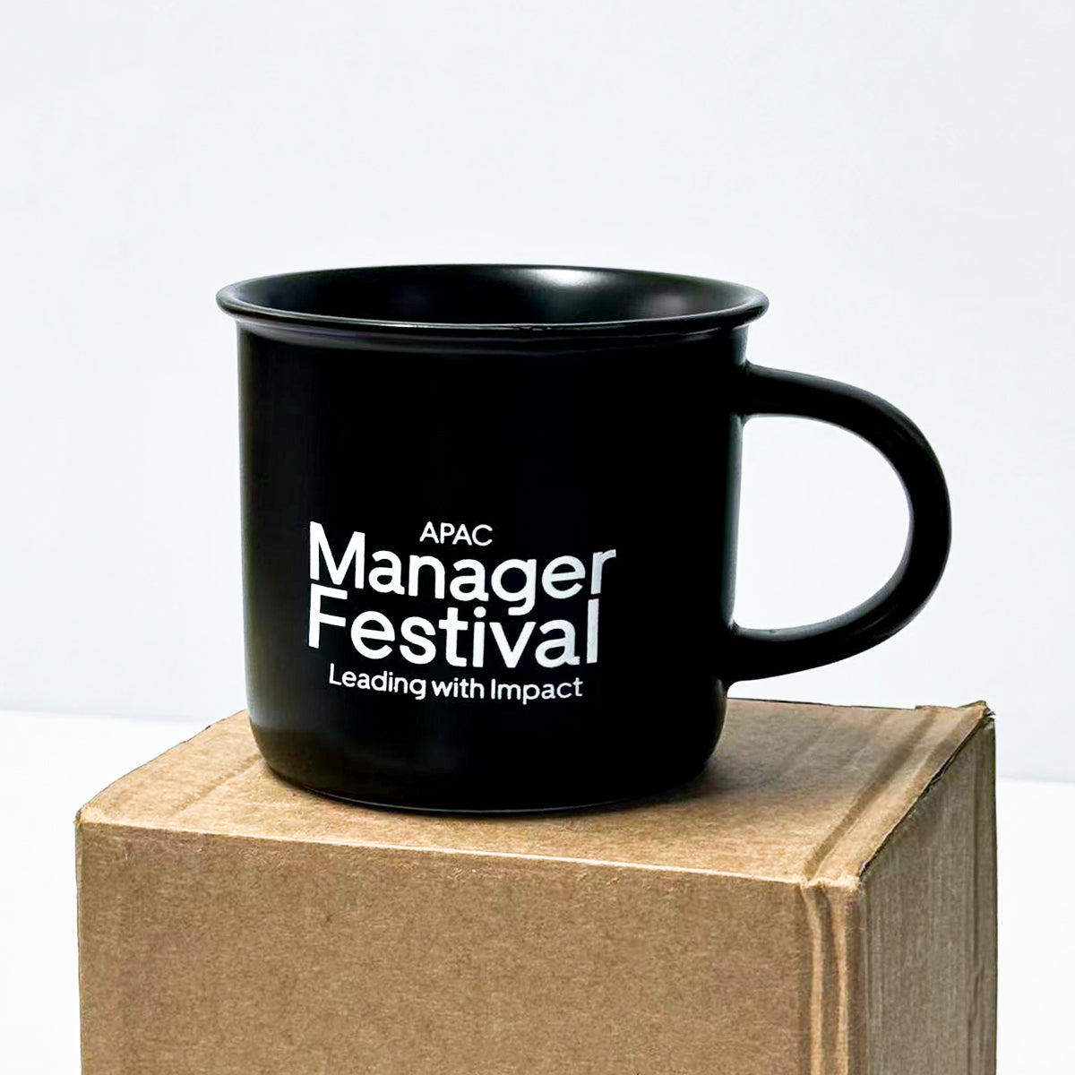 [Case Studies]【Business Four-Piece Set】Pure Cotton Short Sleeve + Thermal Cup + Metal Pen + Thickened Notebook Customized Gift Box Pack