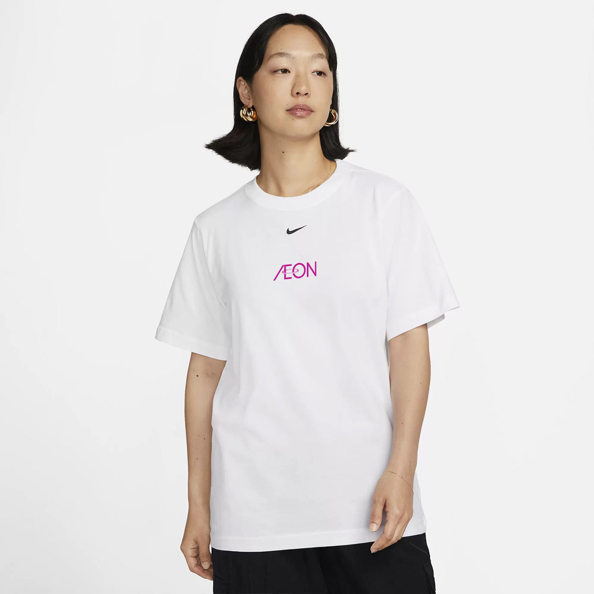 NIKE 百搭純棉白T-shirt 男女同款 簡約T 客製化logo custom logo