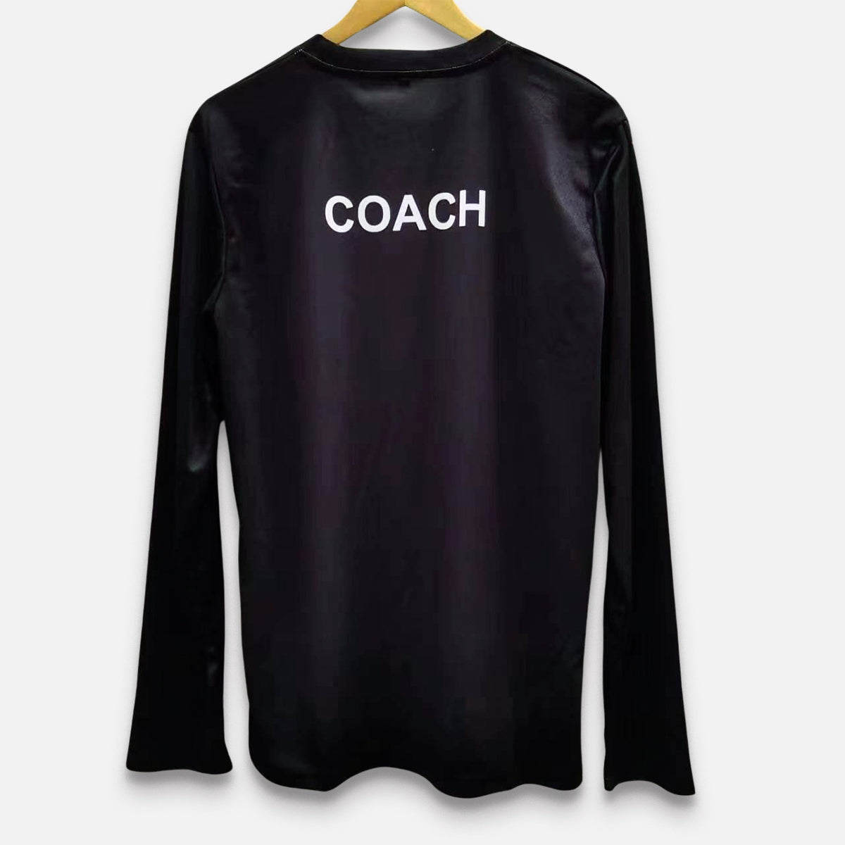 [Case Studies]CDNIS | Soccer Coach Uniform