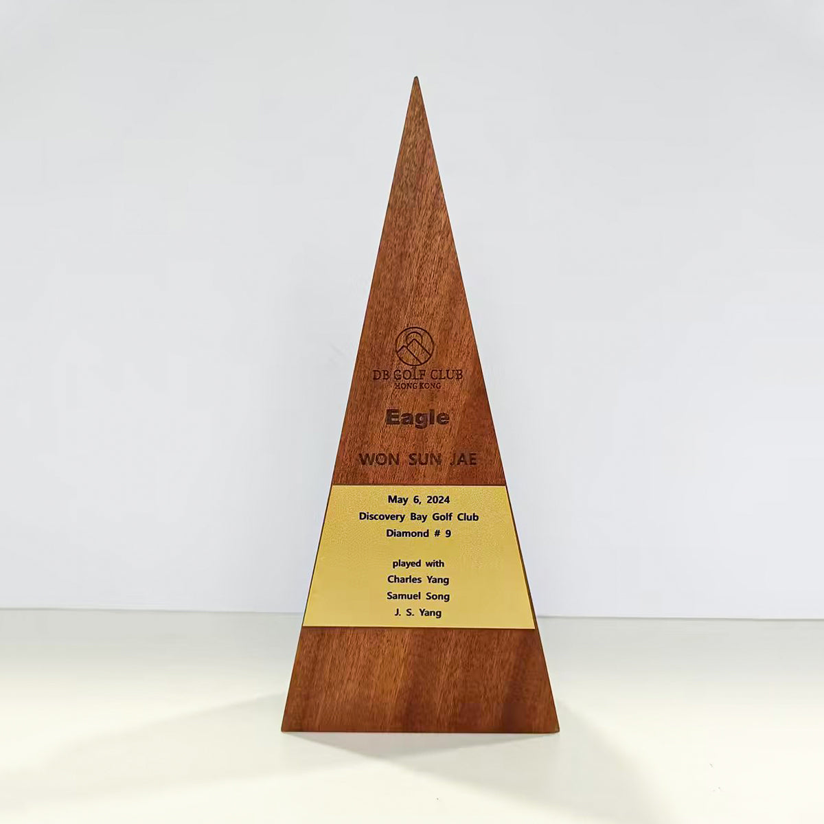 [Case Studies]DB GOLF CLUB | Eco-Friendly Wood Block Trophy