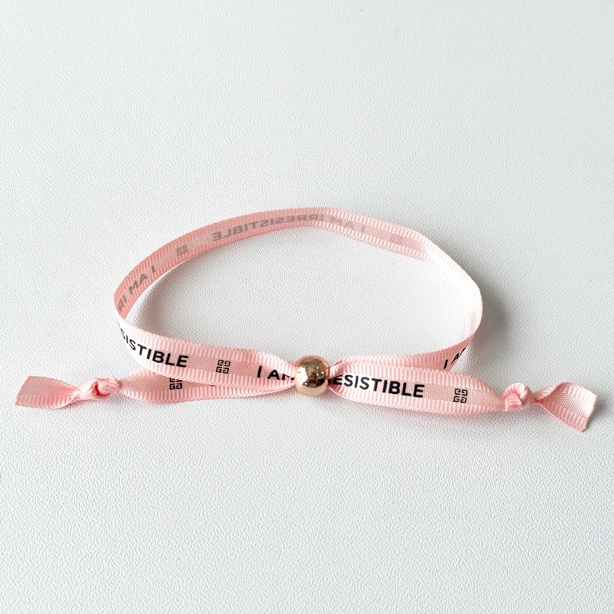 [Case Studies]Givenchy | Ribbon Wristband