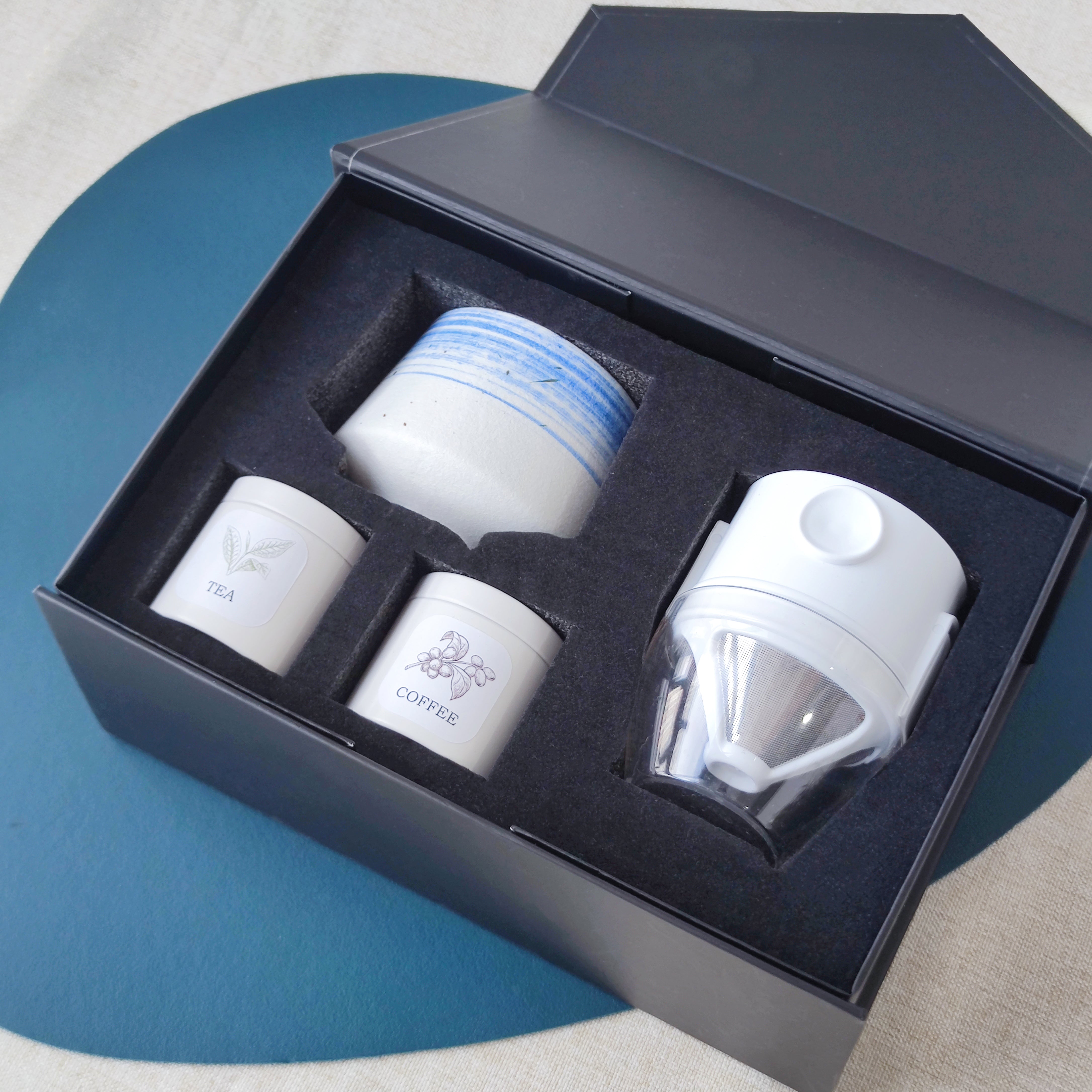 Tea Lovers Gift Box