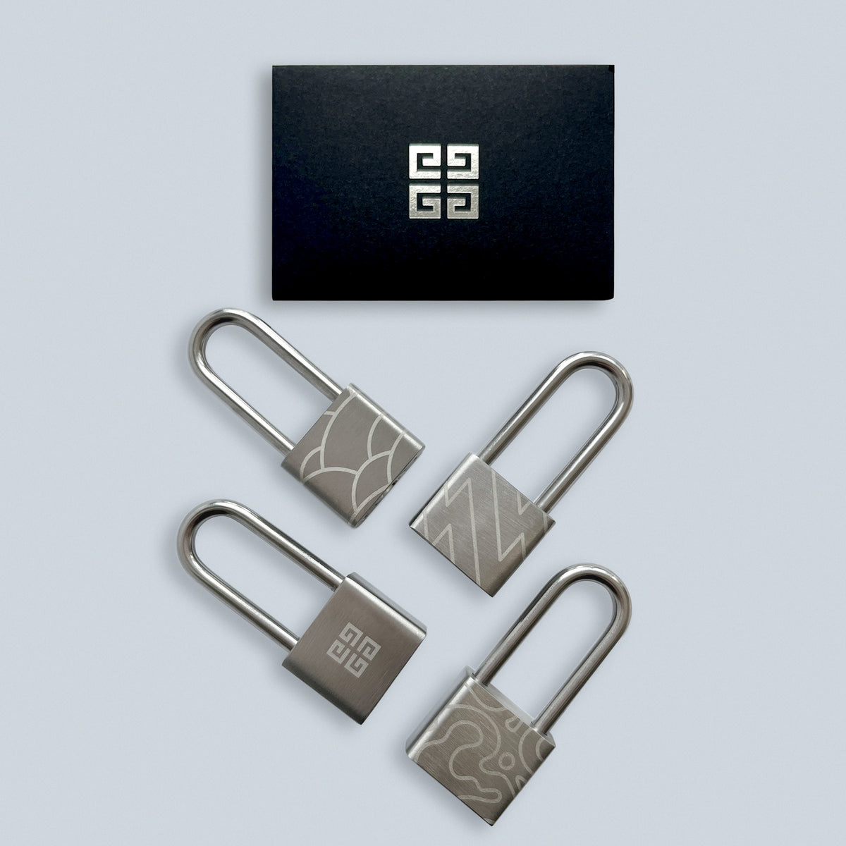 [Case Studies]LVMH | Givenchy Lock & Business Card