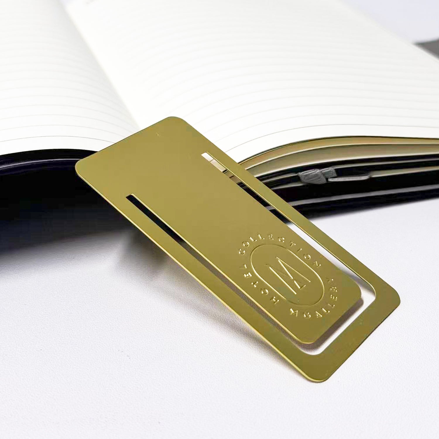 [Case Studies]Stainless steel metal bookmark clip contains 2 bookmarks with different patterns + gift box