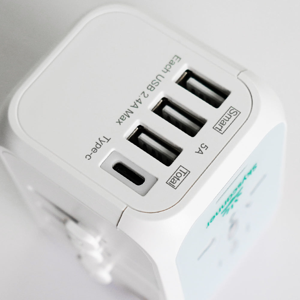 [Case Studies]Skyscanner | Universal Travel Adaptor