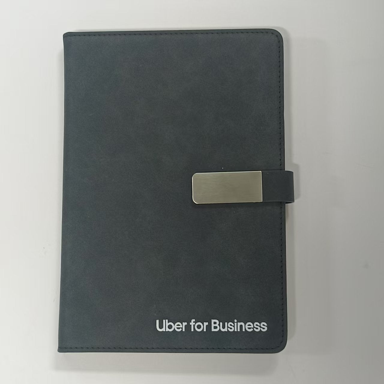 [Case Studies]Anna Lizaur | 筆記本