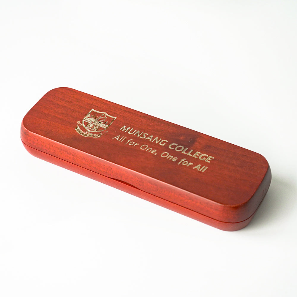 [Case Studies]Munsang Collage | Wooden Single Pen Case