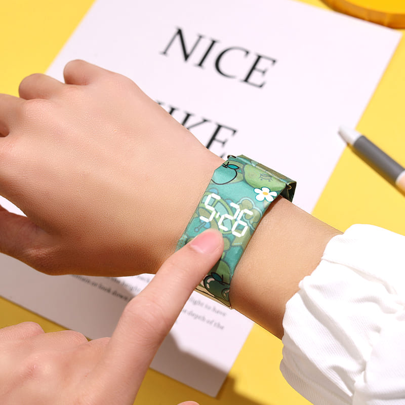 Cartoon electronic paper watch | 卡通電子紙手錶 BG28-67