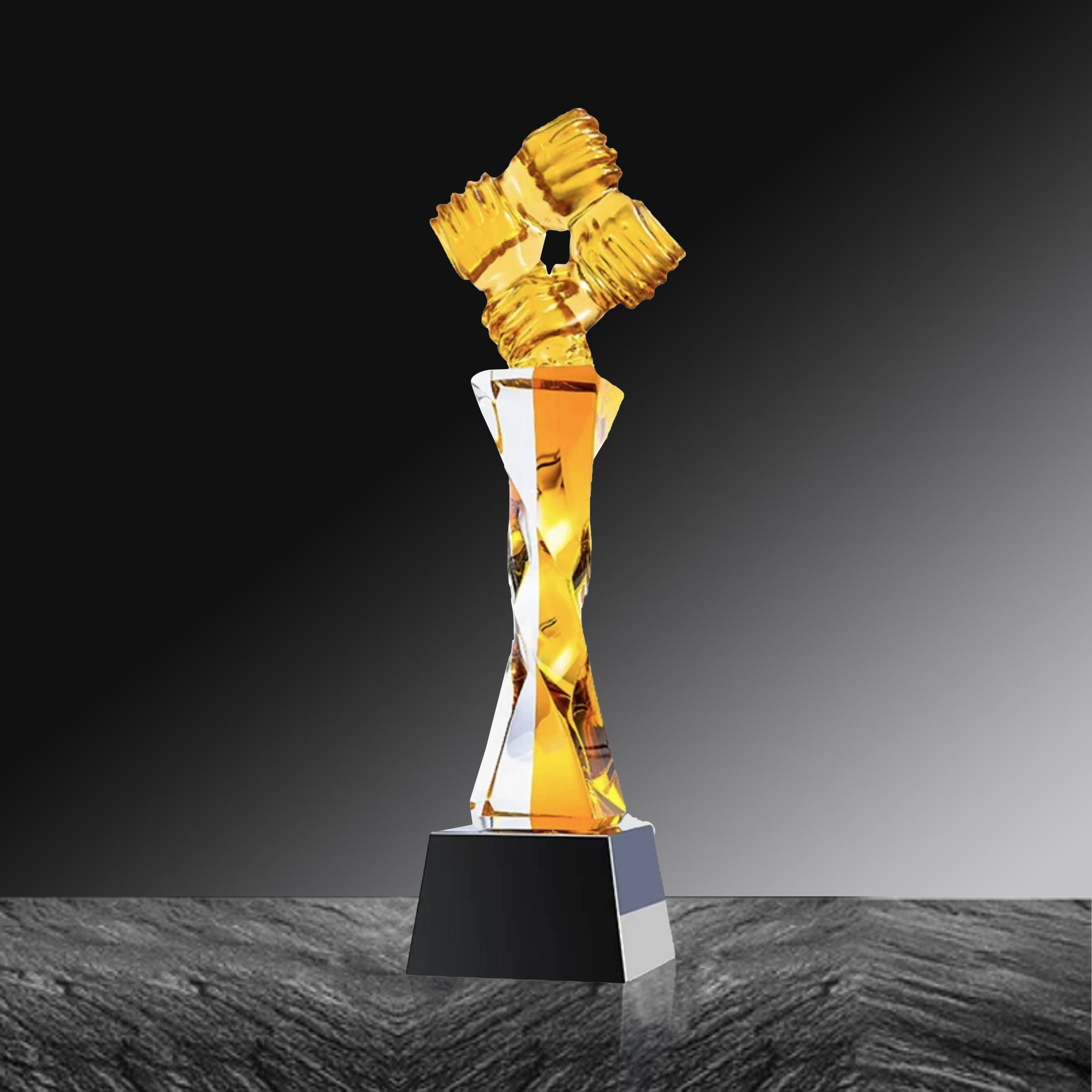 Fist Unity Crystal Trophy |  創意金色企業獎盃四手水晶獎杯定制